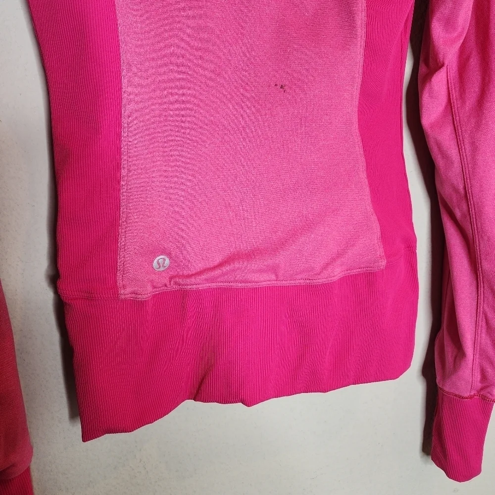 Lululemon Reversible In Flux Jacket. Jewelled Magenta Pink. Size 4.‎
